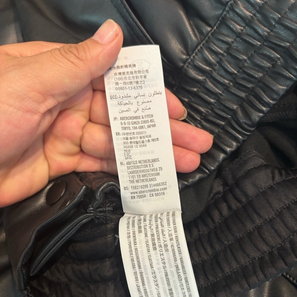 Abercrombie & Fitch Black Leather Joggers - Picture 8 of 9